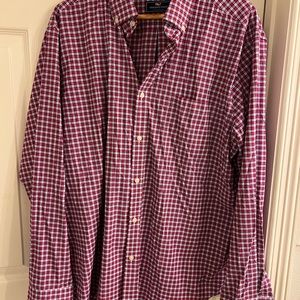 Vineyard vines performance button down